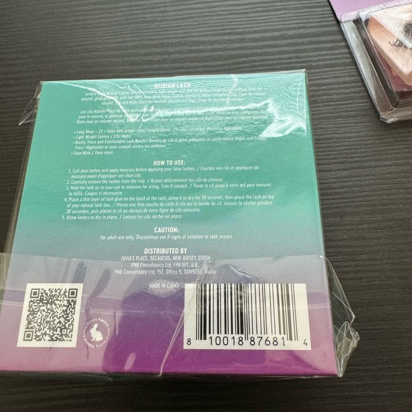 False lashes - Pack of 2. New! - Picture 3 of 4